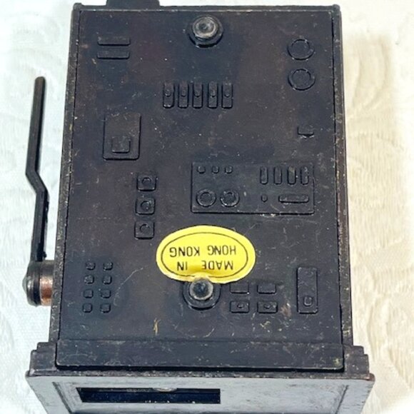 VTG Diecast Metal Toy Mini Pencil Sharpener Slots Machine w/Movable Lever2"x2.5 - Picture 7 of 11